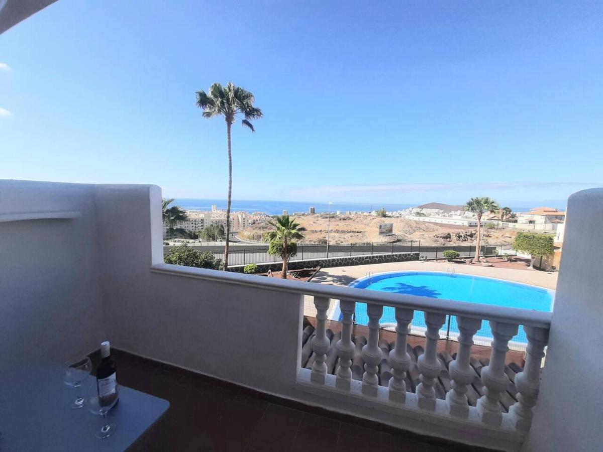1 Bedroom Giuly Sea Views In Los Cristianos Los Cristianos  Eksteriør bilde