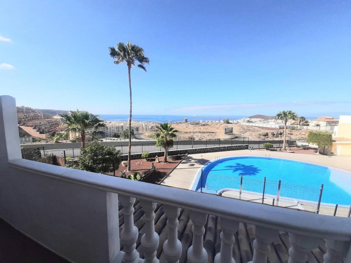1 Bedroom Giuly Sea Views In Los Cristianos Los Cristianos  Eksteriør bilde