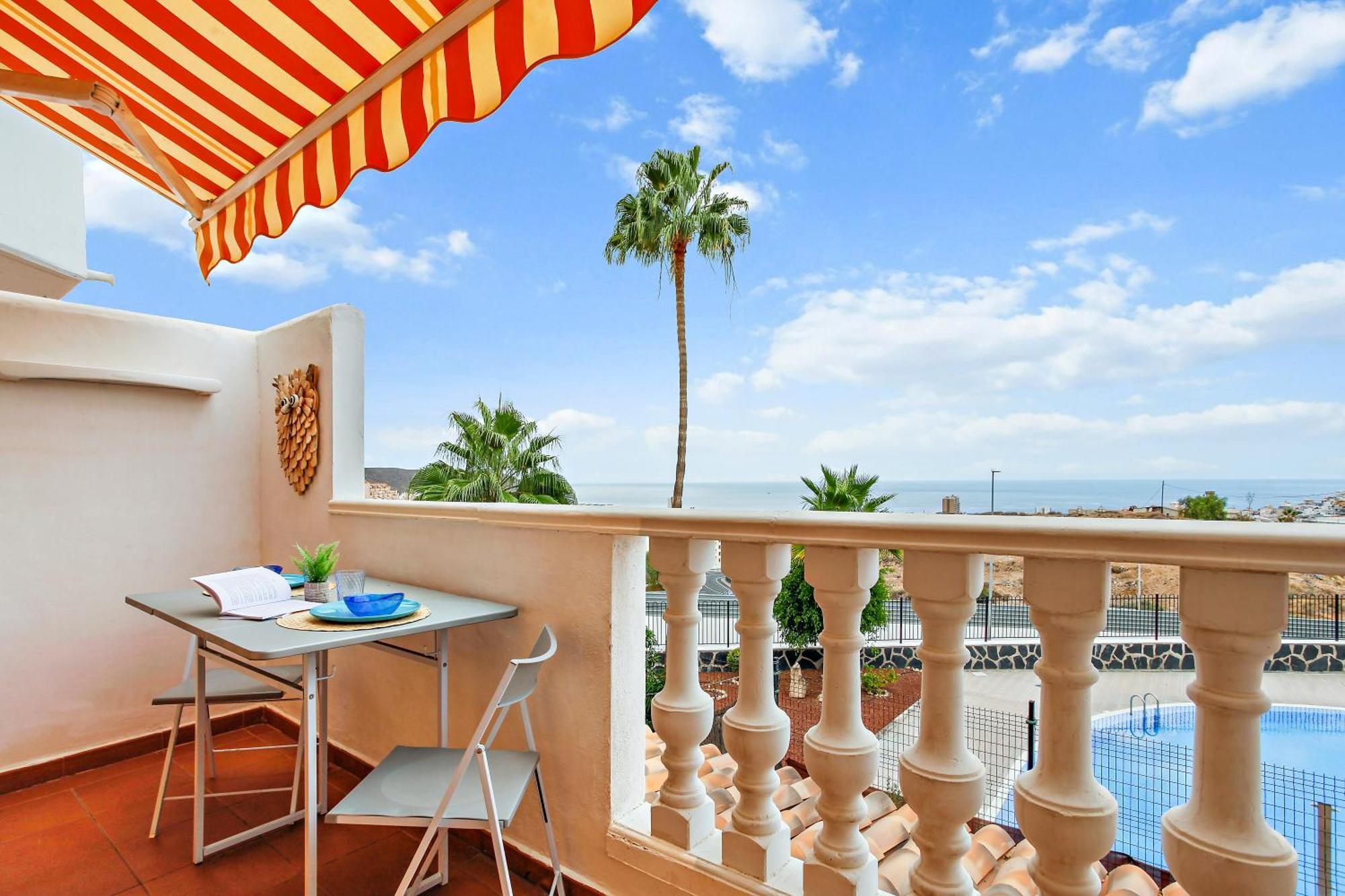 1 Bedroom Giuly Sea Views In Los Cristianos Los Cristianos  Eksteriør bilde